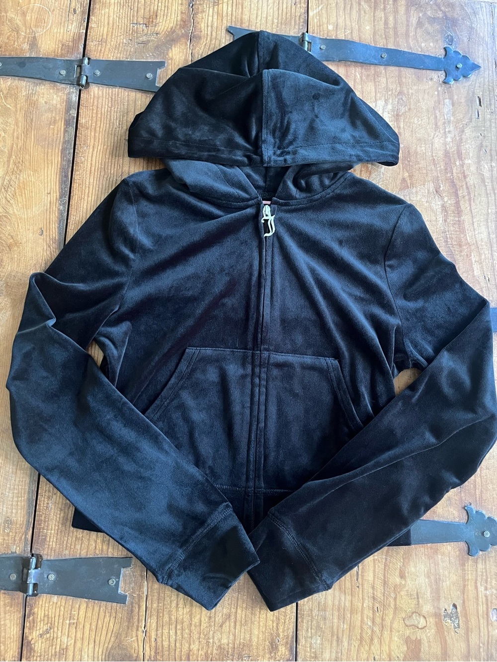 Y2K Juicy Couture‎ Black Velvet Zip-Up Hoodie